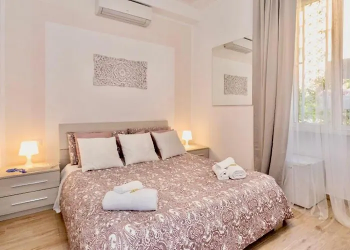 Lovely Nights - Luxury 4* Rom
