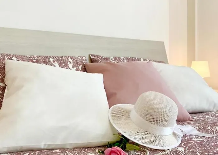 Lovely Nights - Luxury Rom